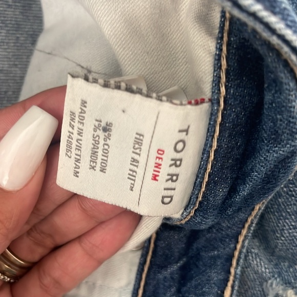 Torrid Jeans - Picture 6 of 6